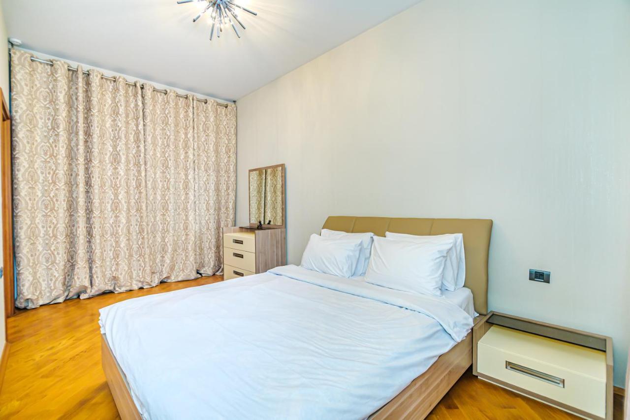 Vip Apartamen Nizami Street Apartment Баку Екстериор снимка