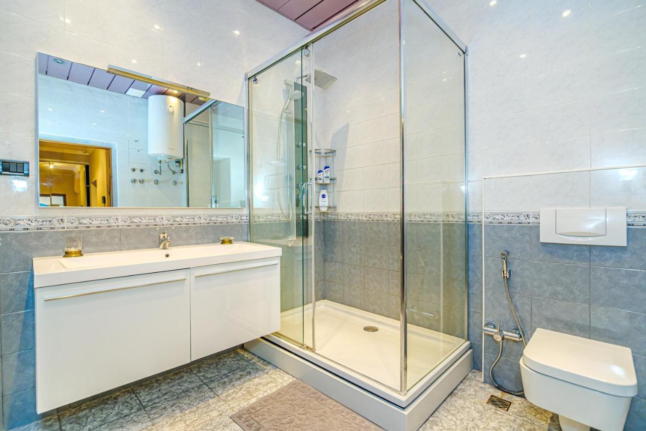 Vip Apartamen Nizami Street Apartment Баку Екстериор снимка